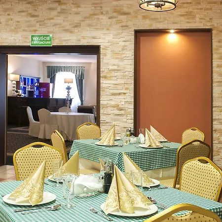 Dworek Eureka Hotell