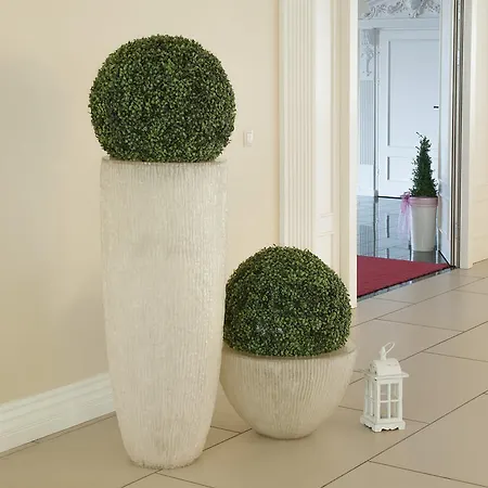 Hotell Dworek Eureka 3*