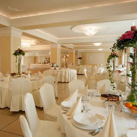 Dworek Eureka Čechovice-Dědice