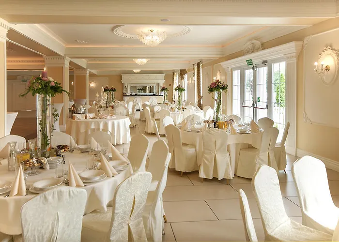 Hotel Dworek Eureka Czechowice-Dziedzice